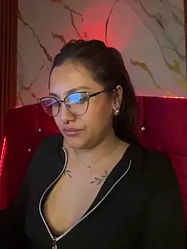 angellique_22 - Angellique_22's free webcam - UK Sex Cams