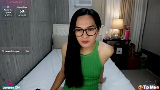 brianna_shemale (T milf) - EXPLODE CUM