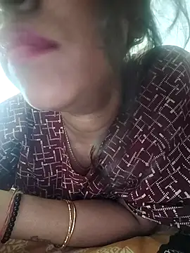 Webcam Model (Lavanya_sexyy)  is live.Free join now!