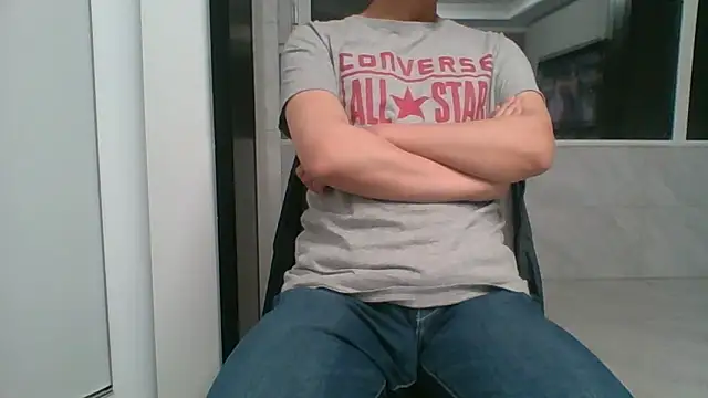 nole_china7 (Ask my age) - talk / fun / cum