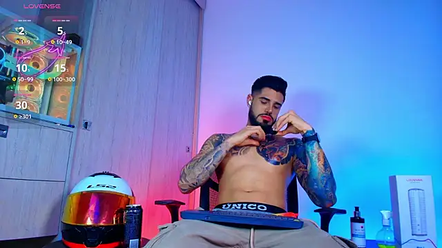 asmodeus_bael_ - Asmodeus_bael_'s free webcam - UK Sex Cams