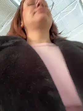 rinacat (F young) - Finger pussy or ass (LT CHOOSE)