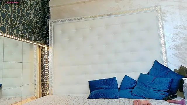 karissia live cam profile