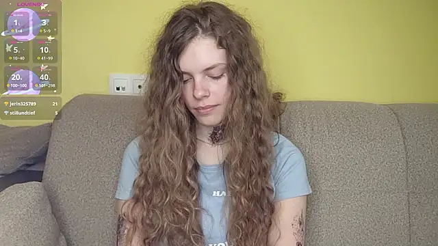 rayanenlia - RayaNenlia's free webcam - UK Sex Cams