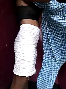 Broan_me live cam profile