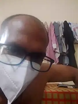 horny_techie (M young) - Dick show