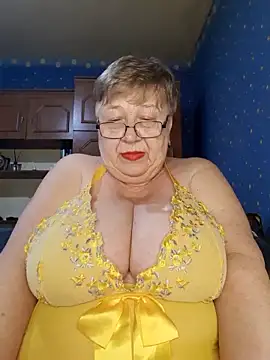 lena_gaby (Ask my age) - Show boobs and pussy