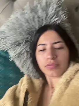 zoe3010 - Zoe3010's free webcam - UK Sex Cams