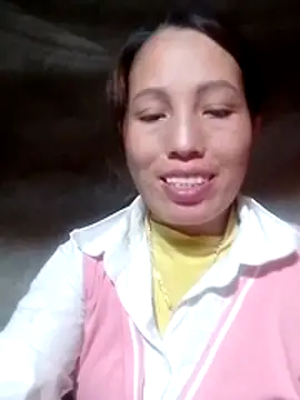 gummiesu - Gummiesu's free webcam - UK Sex Cams