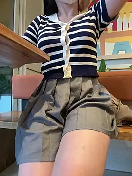 Meii-meyy live cam profile