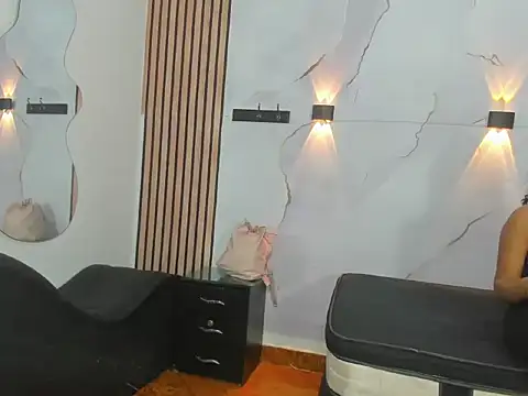 alessiaandaxel - AlessiaAndAxel's free webcam - UK Sex Cams