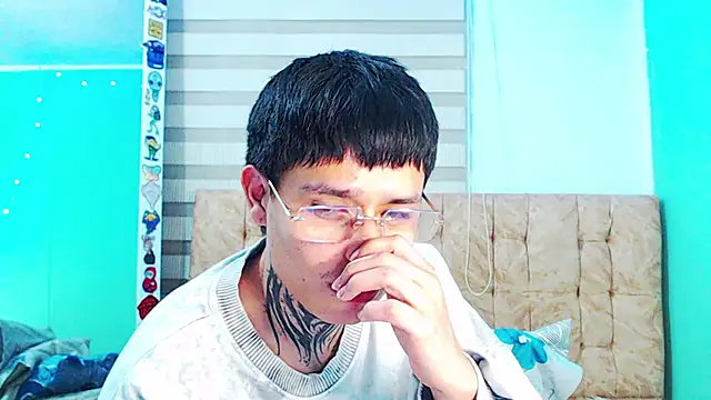 _justinmoon2 - _justinmoon2's free webcam - UK Sex Cams