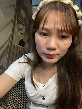 -eidieea- - -Eidieea-'s free webcam - UK Sex Cams