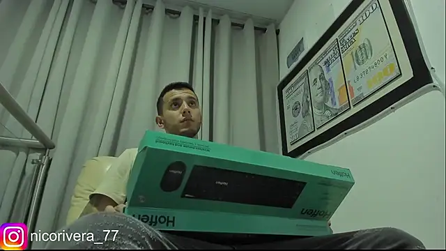 nico_rivera - Nico_rivera's free webcam - UK Sex Cams