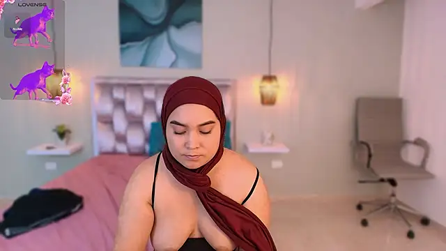 Habi_arabic webcam stripchat model stream image