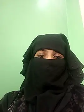 Webcam Model (Aafreen_36)  is live.Free join now!