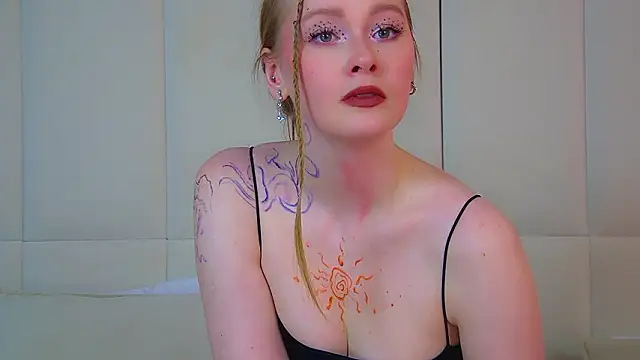 agatafoxley (F teen) - Be a playful kitty