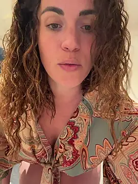 Clarasense__'s live cam