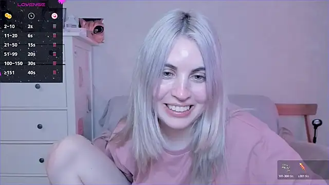 pawpaws (F young) - lotion on titts