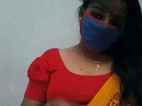 Rathi-priyaa webcam stripchat model stream image
