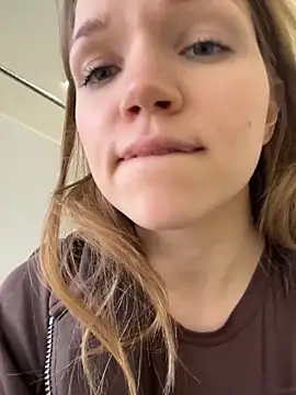 StreetSquirt's live cam