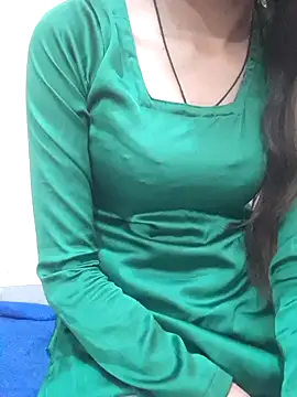 Webcam Model (Khushi_rani)  is live.Free join now!