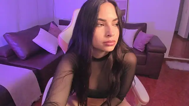 noaluxury - NoaLuxury's free webcam - UK Sex Cams