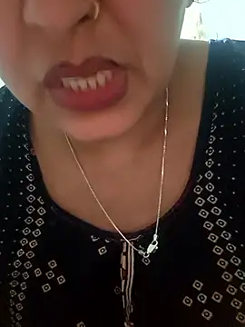 angel_ridhi live cam profile