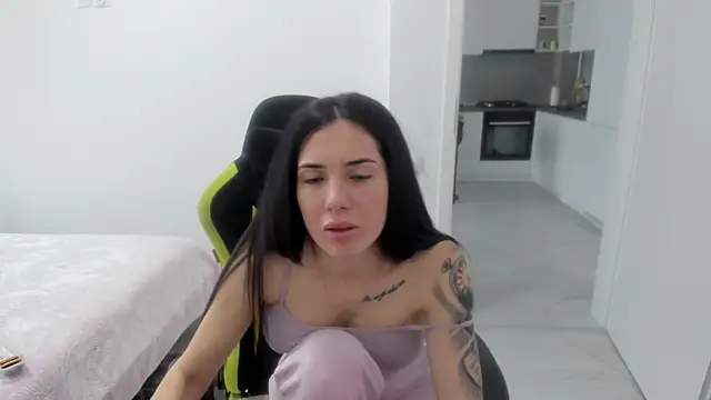 Emmapmg live sex cam