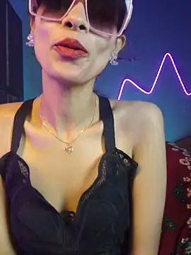 ivy_the_goddess - Ivy_the_goddess's free webcam - UK Sex Cams