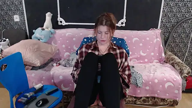 gr4_soul_ (F young) - here someone can make me happy ( ^. ^ )