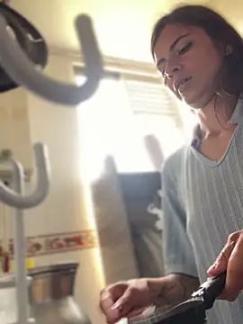 esperanza_gs (F young) - Masturbate with my fingers👈👎💦🍆