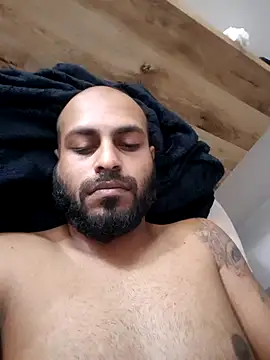 islandvybee55 - Islandvybee55's free webcam - UK Sex Cams