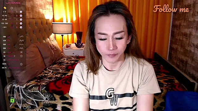 AyeshaFUCKguys live cam