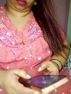 Ravina_patil1 live cam profile