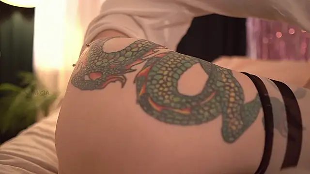 ifuckingtoy_ live sex cam