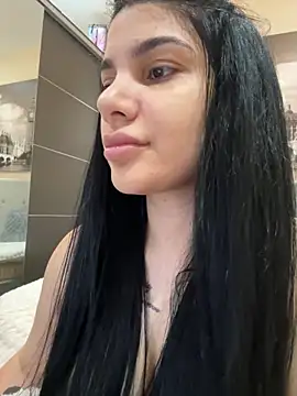 Webcam Model (Samira30)  is live.Free join now!