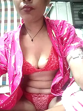 sweet-runi - Sweet-runi's free webcam - UK Sex Cams