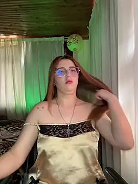 coravibes (F young) - MAKE ME HAPPY LITTLE WET1