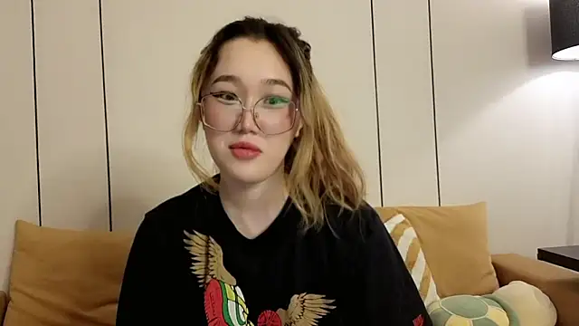 Jennatyan live cam profile