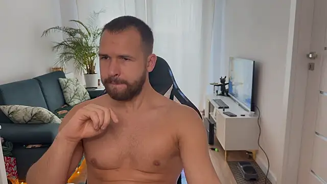 reallove_x - Reallove_x's free webcam - UK Sex Cams