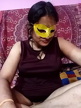 gullapi - Gullapi's free webcam - UK Sex Cams