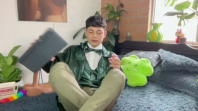 Andy_Belier23's live cam