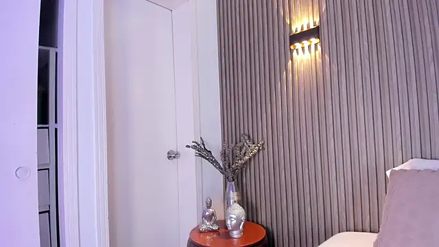 caitlyncouper - CaitlynCouper's free webcam - UK Sex Cams