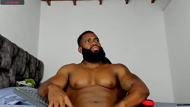 james_musclebbc (M young) - show cum