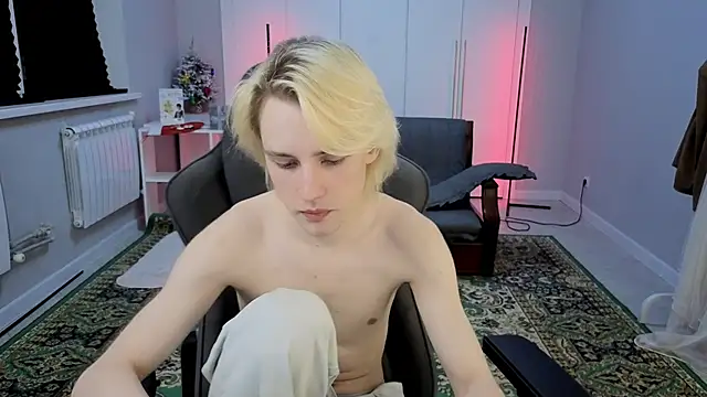 lucidangelok1 (M twink) - CUM SHOW