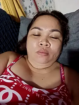 Webcam Model (Sweetlorie_83) is live