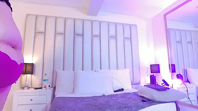 aandreaperez live cam profile