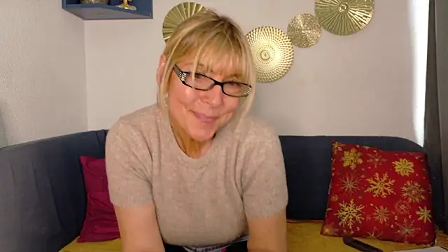 xxx video chat NAWTYClassyBritMILF