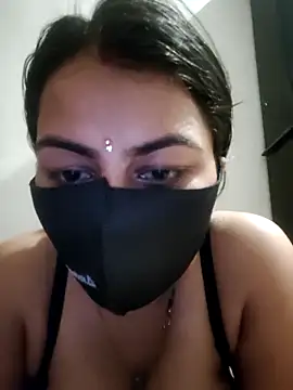 Webcam Model (hot8178)  is live.Free join now!